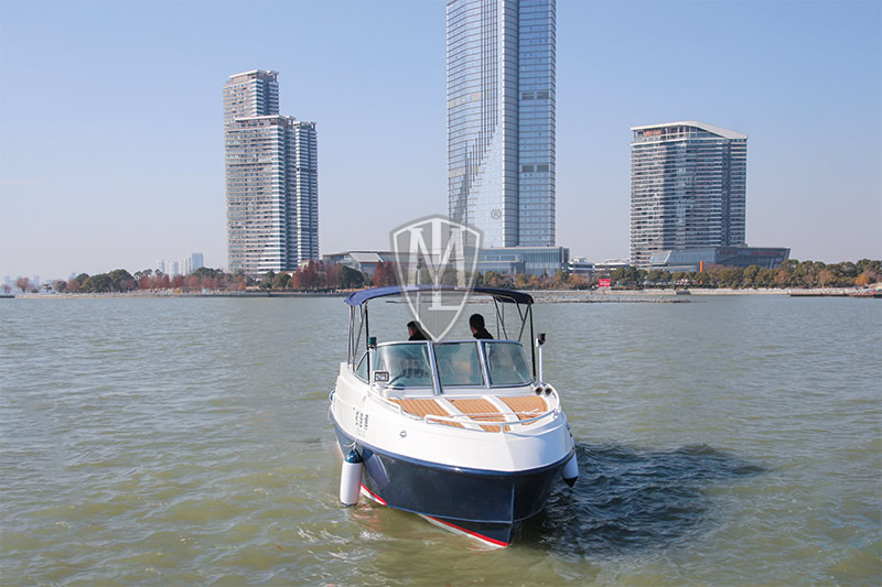  ML-Y20铝合金游艇